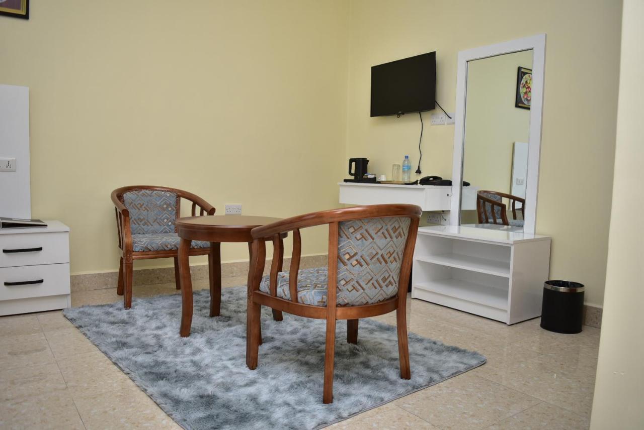 La Stanar Hotel Dodoma Kültér fotó