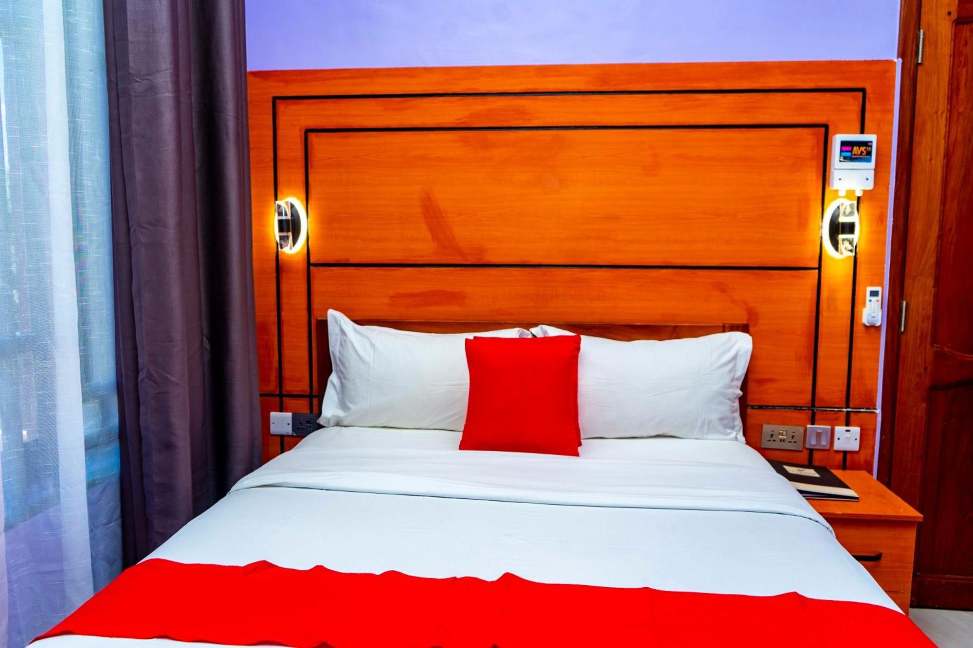 La Stanar Hotel Dodoma Kültér fotó